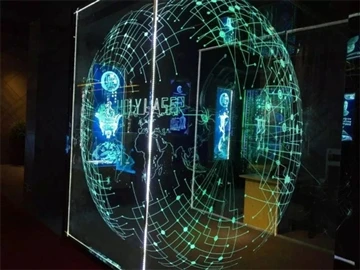 El HOLY Made Of Glass Laser Power está en la Exposición Internacional de Vidr...